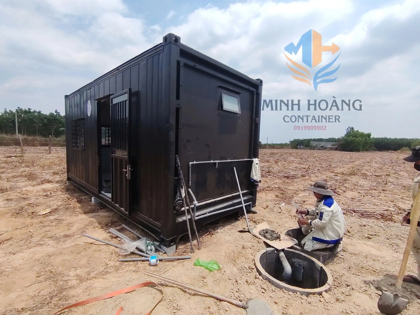 Container Văn Phòng 20 Feet Đen Vỏ Lạnh Có Toilet Kèm Hố Thoát